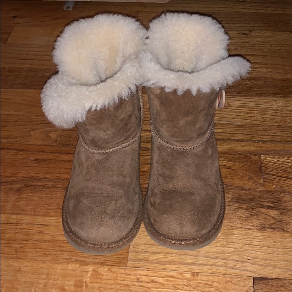 Girls Ugg boots
